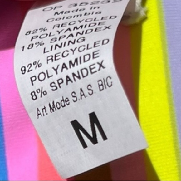 🌻NEW w/tags Maaji REVERSIBLE Rainbow Stripe Sublimity Bikini Bottom Size M - Picture 10 of 11